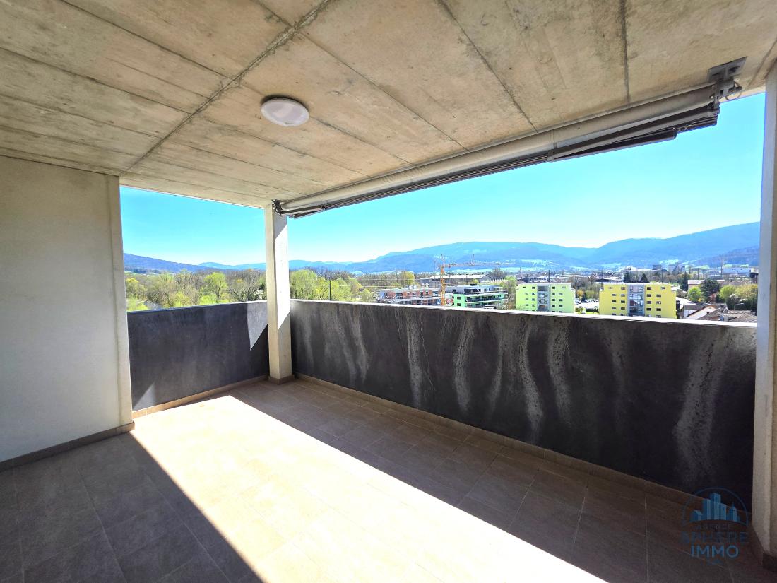 Appartement 4,5 pièces avec grande terrasse — Delémont