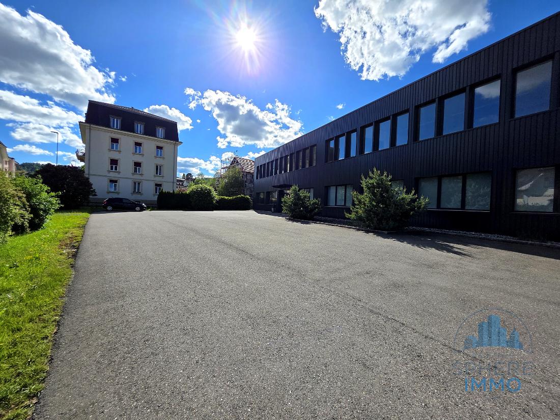 Bureaux de 360 m² entièrement aménagés — Tavannes