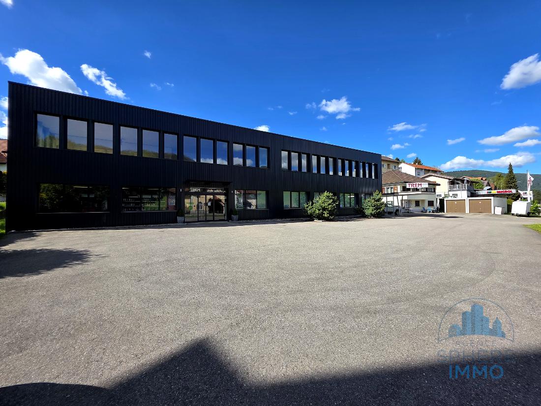 Bureaux de 360 m² entièrement aménagés — Tavannes