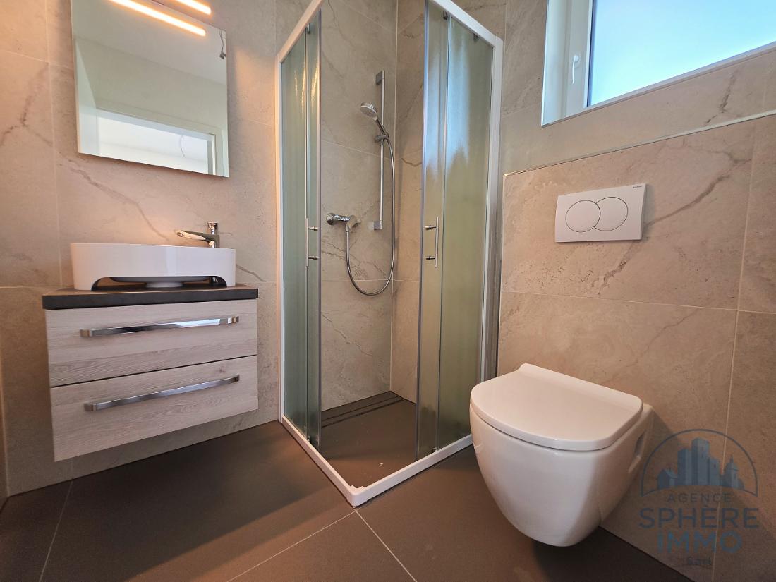 Villa neuve 5,5 pièces avec piscine — Bure, villa A