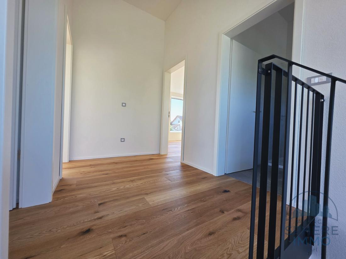 Villa neuve 5,5 pièces avec piscine — Bure, villa A