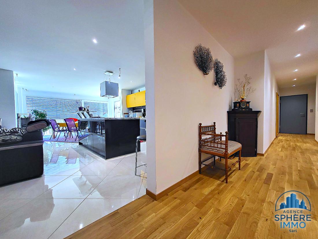 Appartement 6,5 pièces en duplex, 200 m² — Courroux