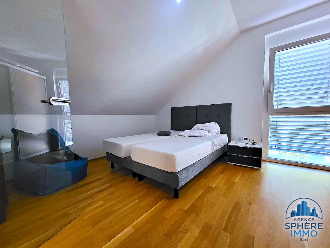 Appartement 6,5 pièces en duplex, 200 m² — Courroux