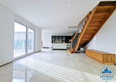 Appartement 6,5 pièces en duplex, 184 m² — Courroux