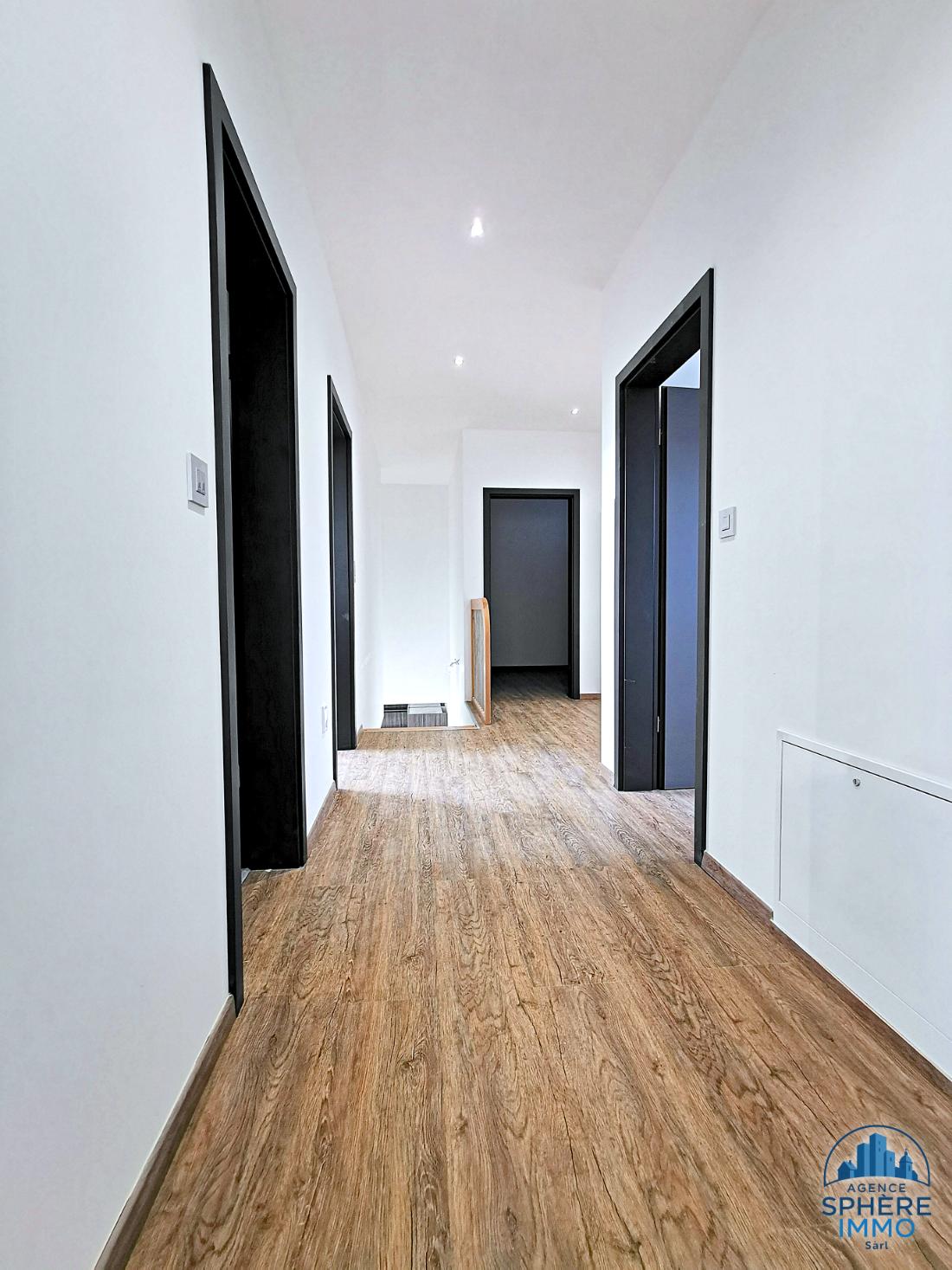 Appartement 6,5 pièces en duplex, 184 m² — Courroux